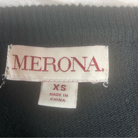 Combo 3 for 1 Sequined, Black Cardigan, Hobo Bag/Purse, & Chain Purse ✨ - Picture 9 of 13